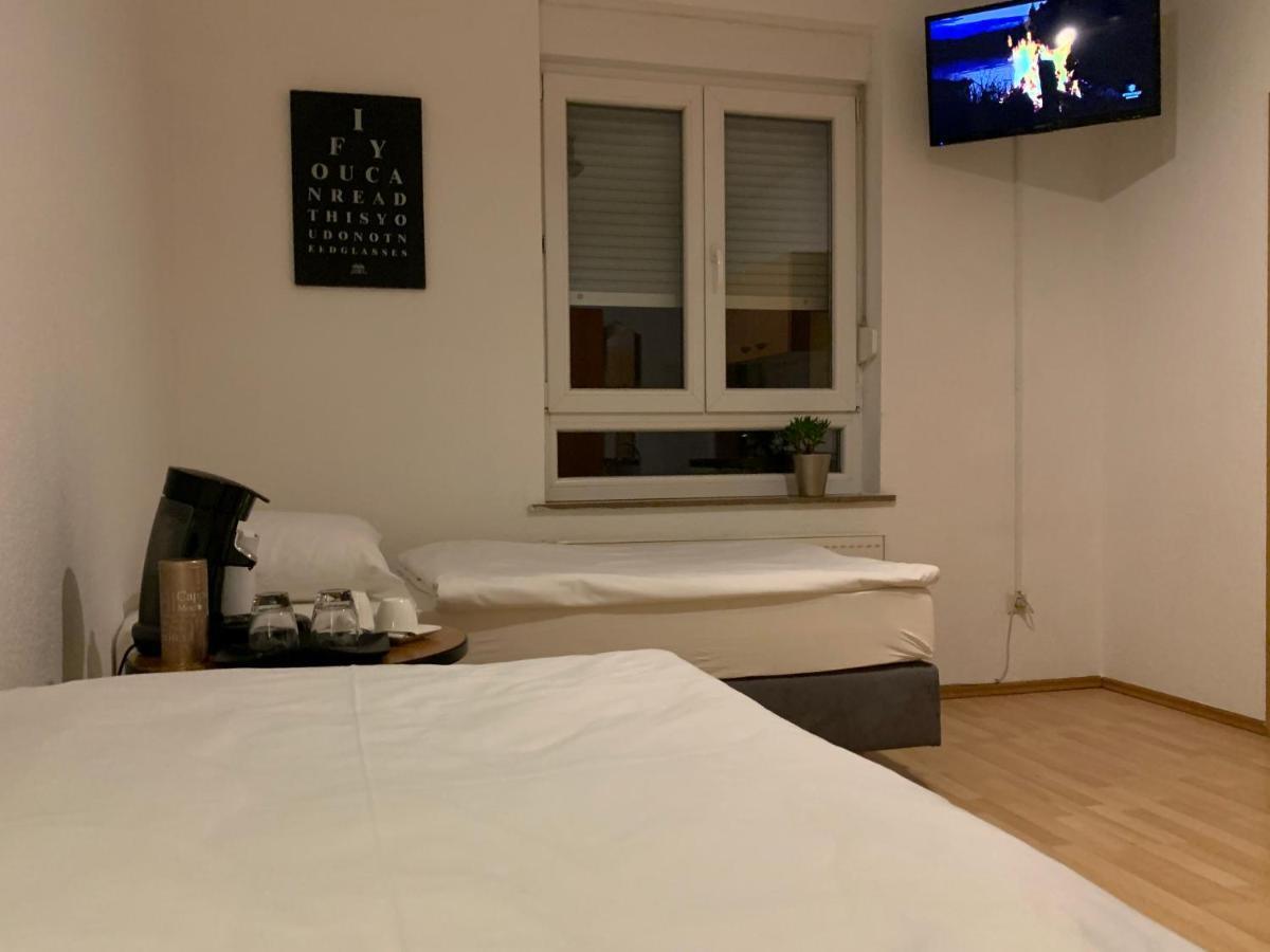 City Studio Am Hauptbahnhof Apartament Heilbronn Zewnętrze zdjęcie